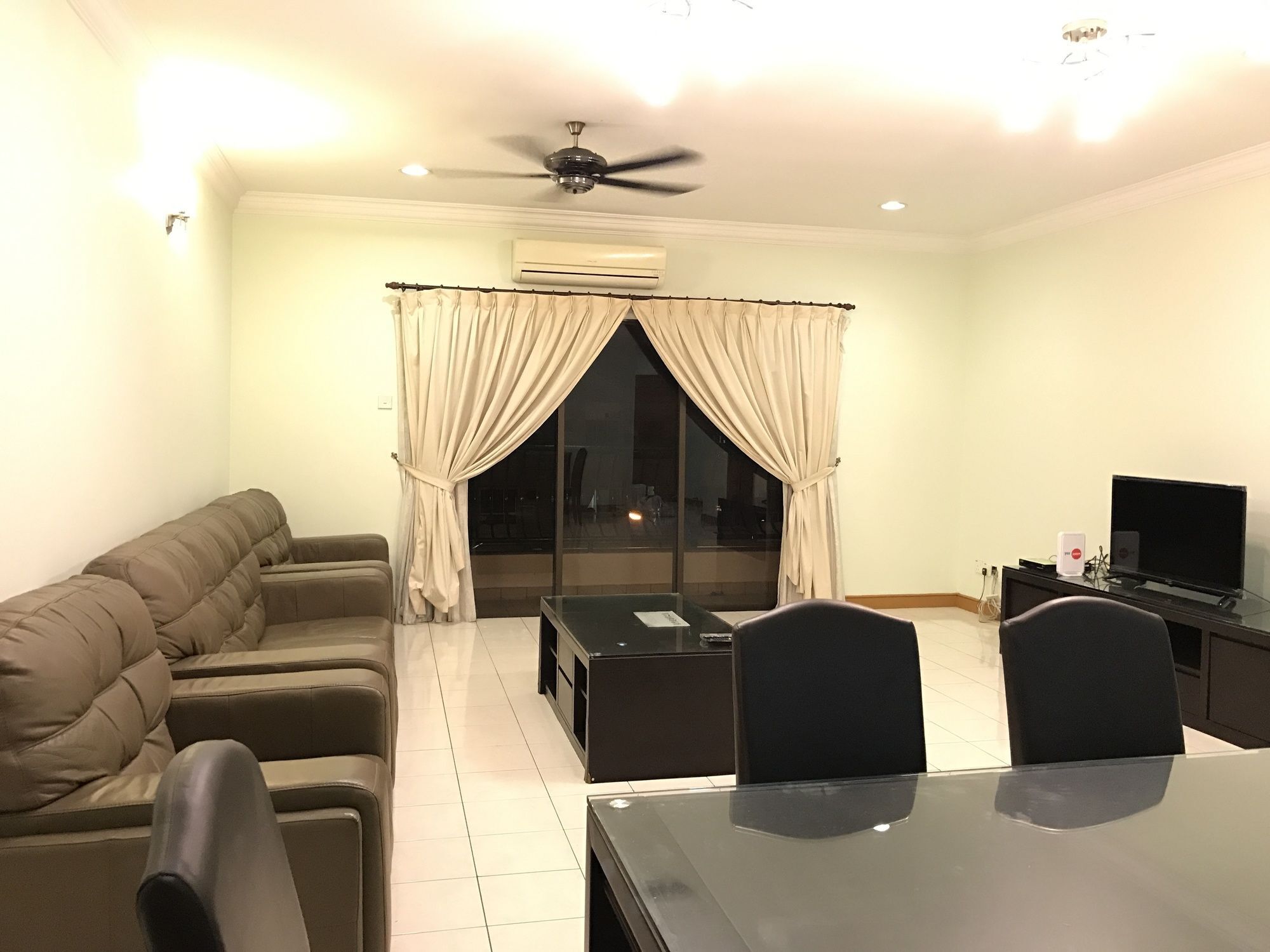 Sunset & Seaview Vacation Condos At Marina Court Resort Condo Kota Kinabalu Luaran gambar