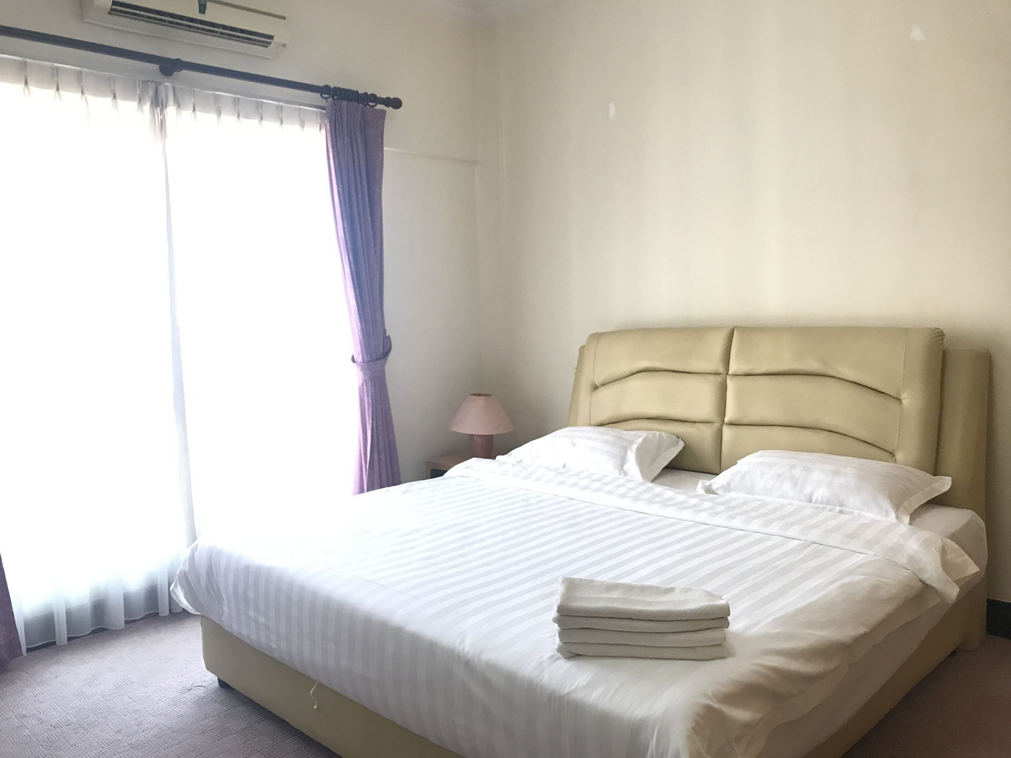 Sunset & Seaview Vacation Condos At Marina Court Resort Condo Kota Kinabalu Luaran gambar